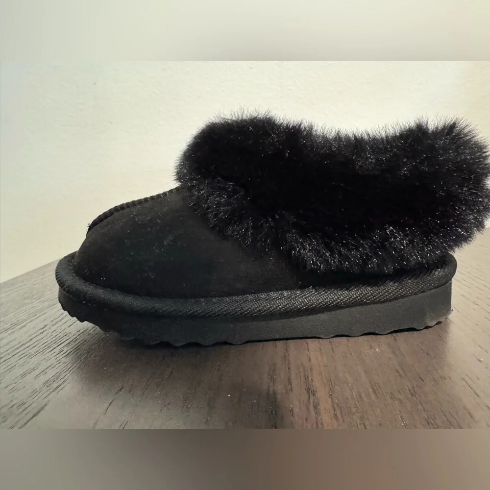 Toddler Piper Faux Fur Cuff Scuff Slippers Boots‎ Cat & Jack 9 black boys girls